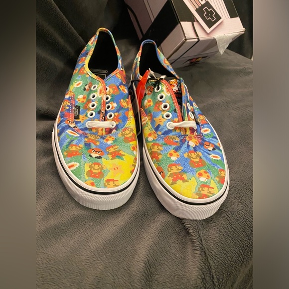 Vans Nintendo Super Mario Bros Tie-Dye. M9.5/W11.5 - Picture 6 of 8